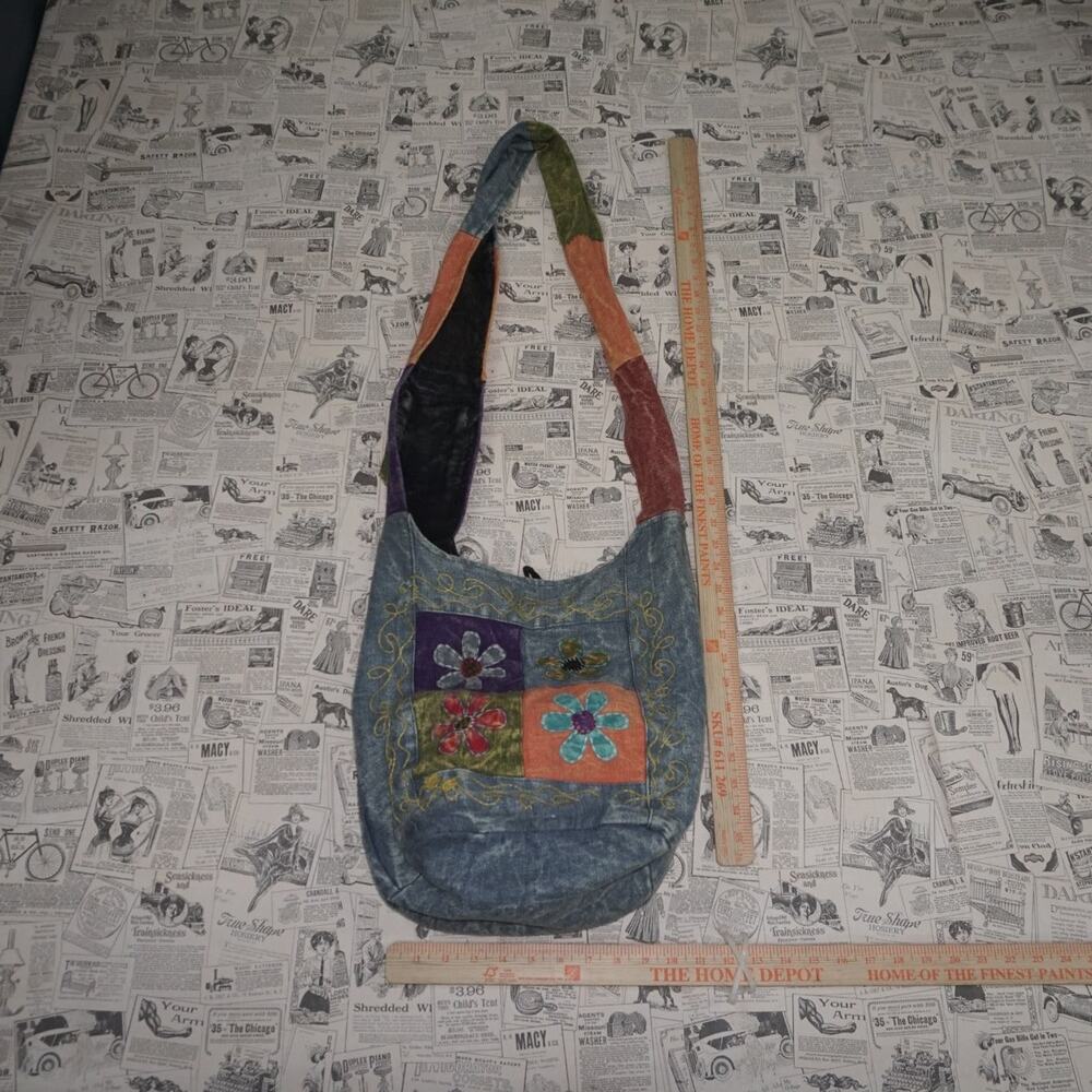 Vintage Y2K American Vintage Accessories description